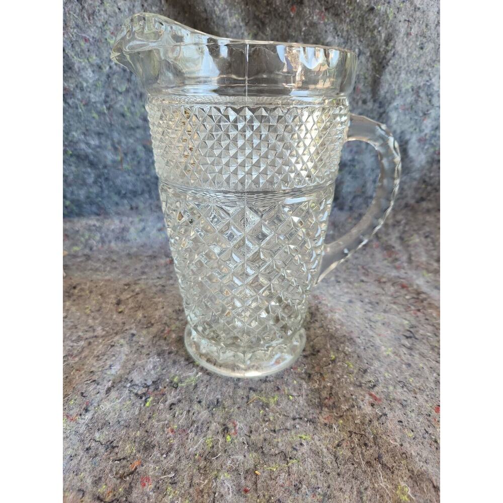 Vintage Anchor Hocking Wexford 64 Oz Pewter Mist Color Glass Pitcher